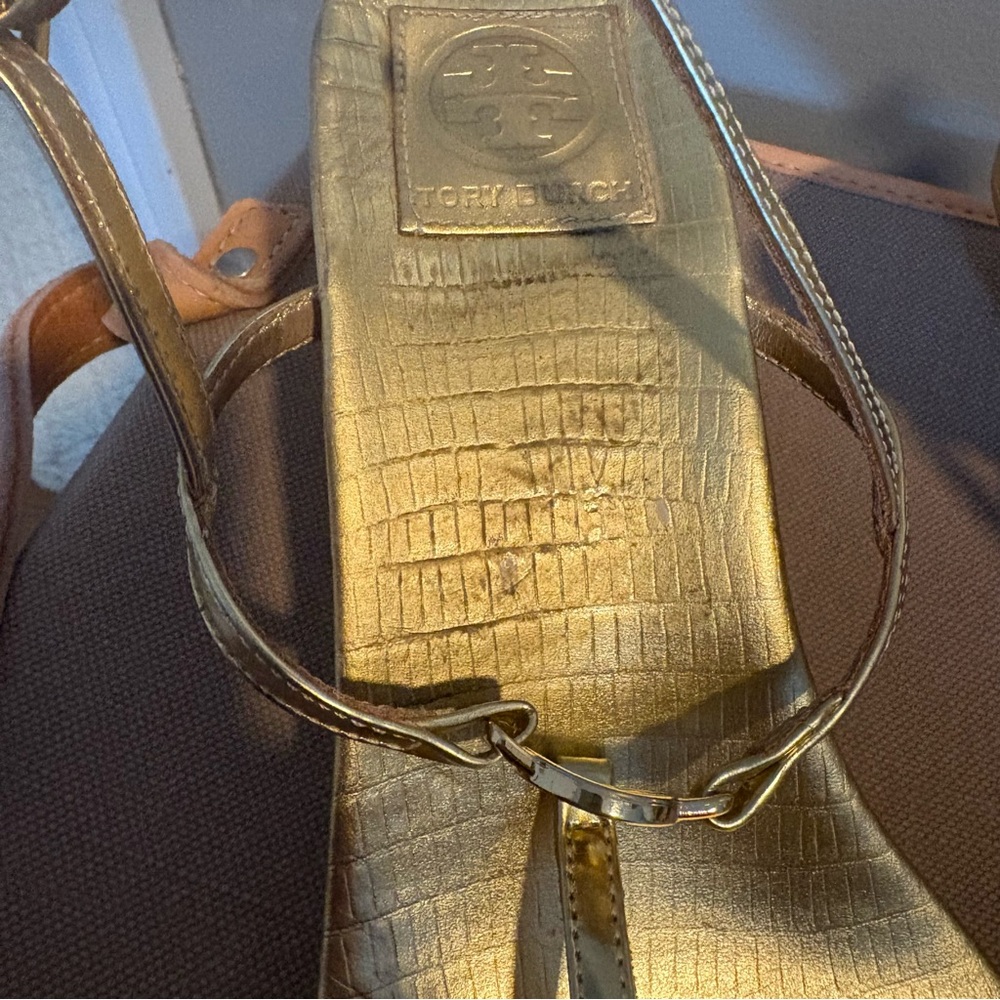 Tory Burch Gold Metallic Kitten Heels 10 Strappy - Picture 9 of 15